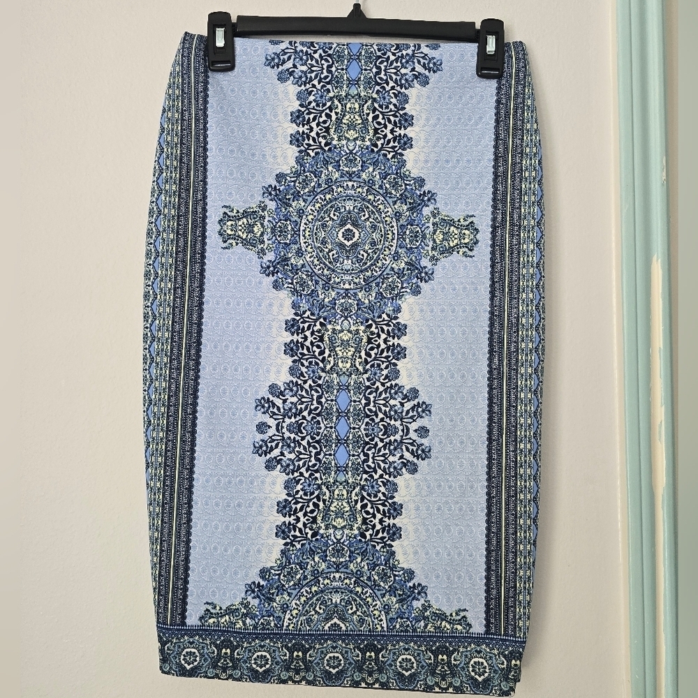 IN San Francisco Blue Patterned Pencil Skirt No size